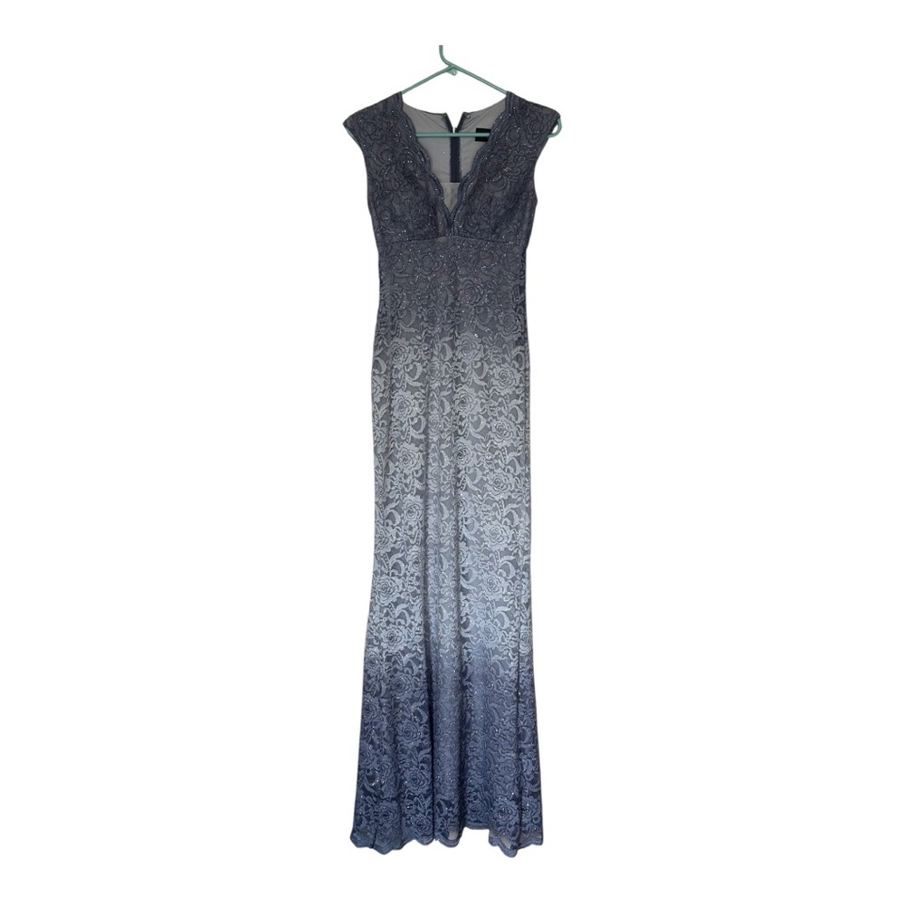 Betsy & Adam Lace Maxi Dress Size 2 Purple Formal Prom Wedding Gown